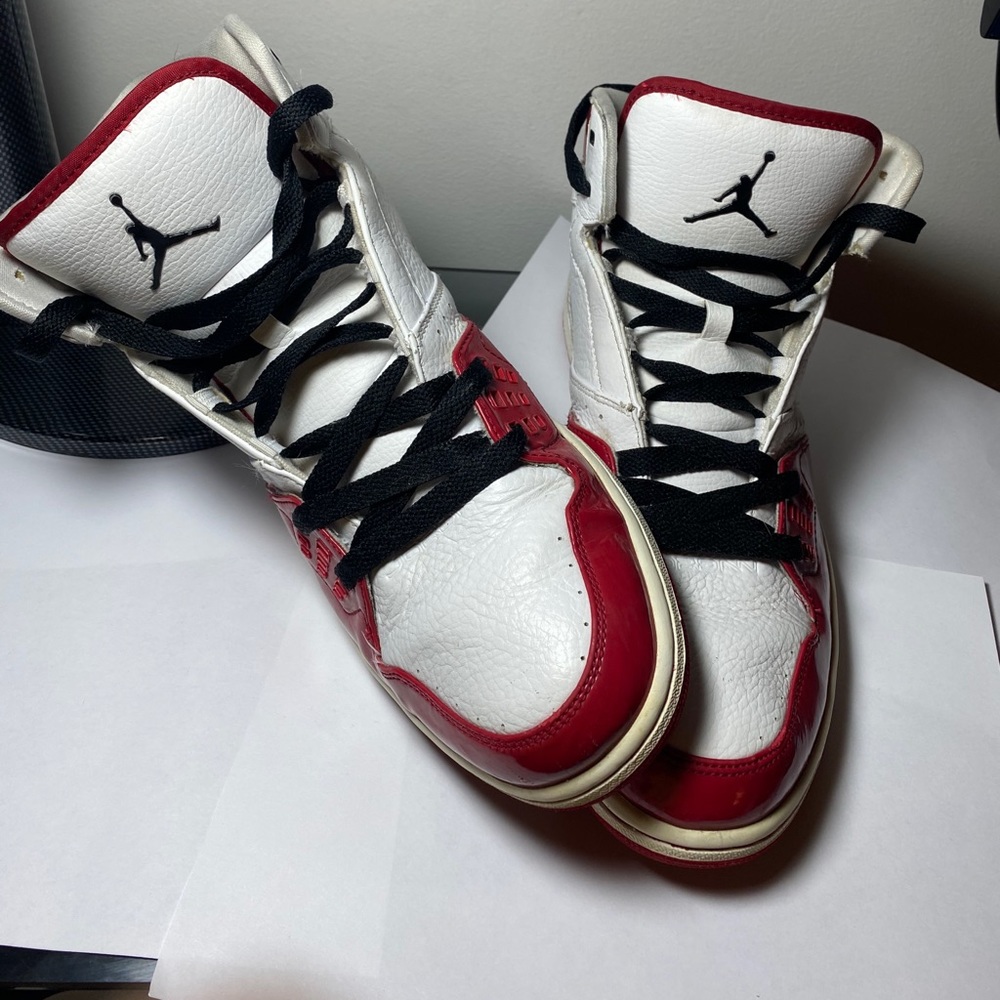 Rare Jordan Flight 1 Mid ‘Chicago Bulls’ size 13